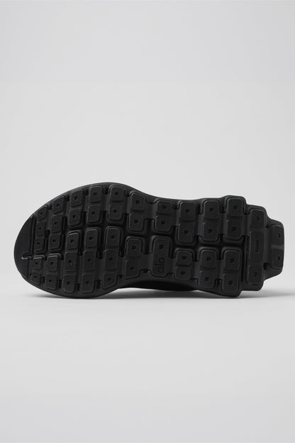 Runner (Unisex) - Black/Black