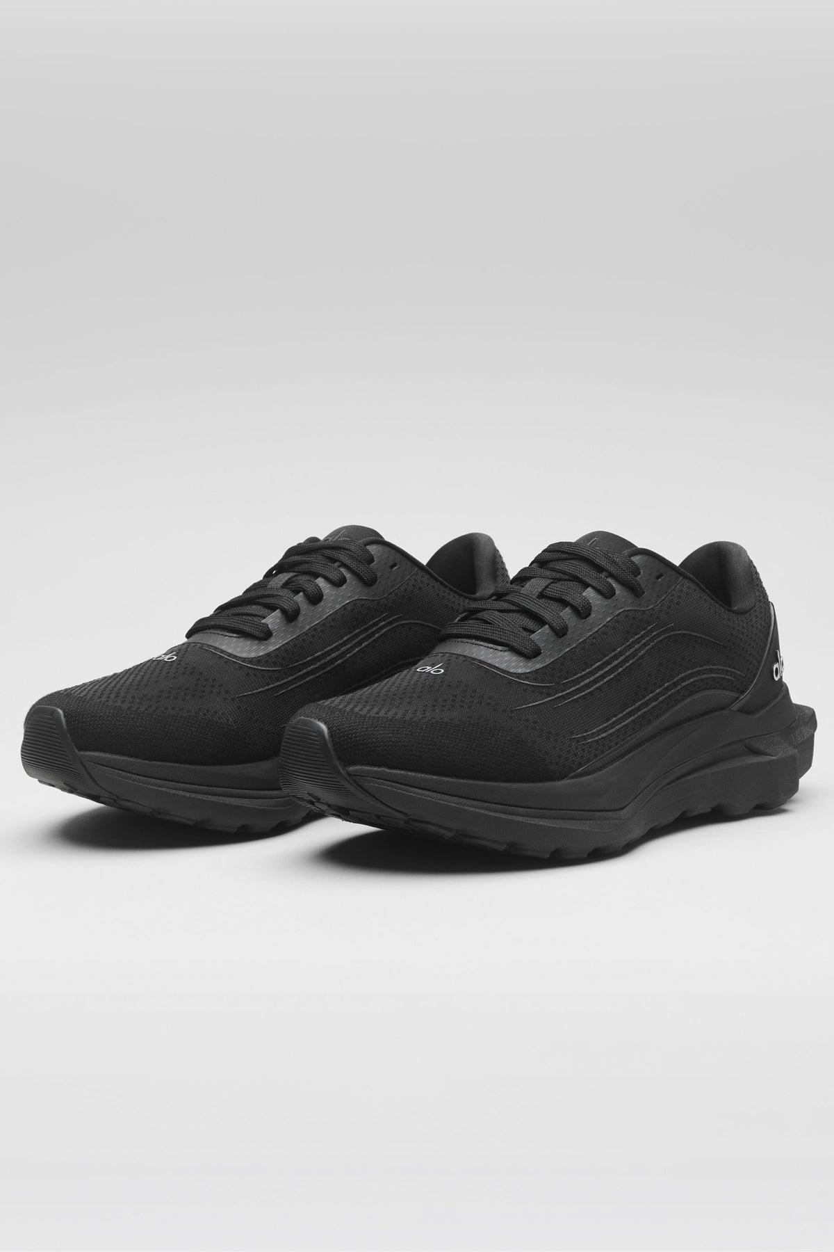 Runner (Unisex) - Black/Black