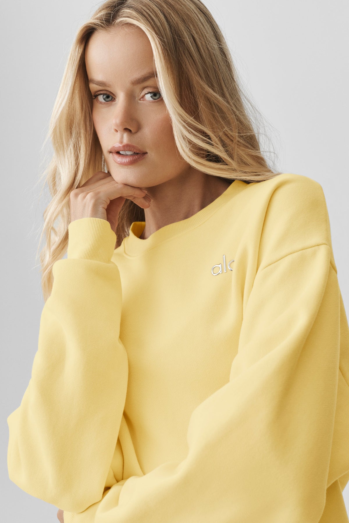 Accolade Crew Neck Pullover